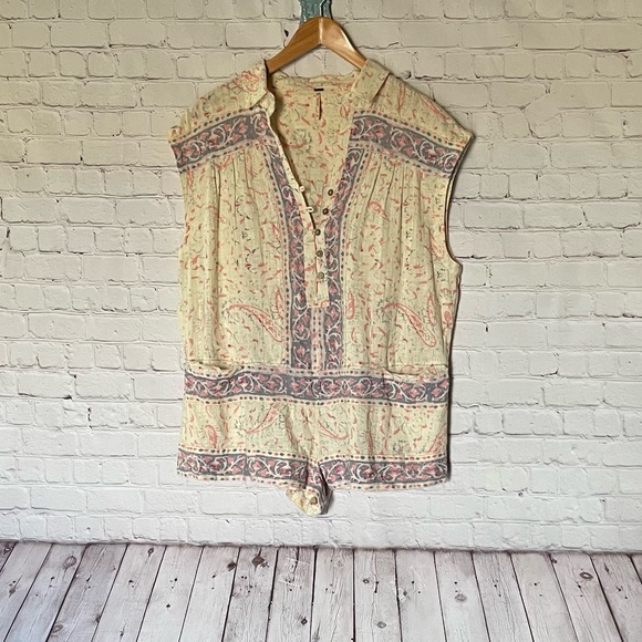 Free People Telly Romper XS NWOT - Picture 2 of 5